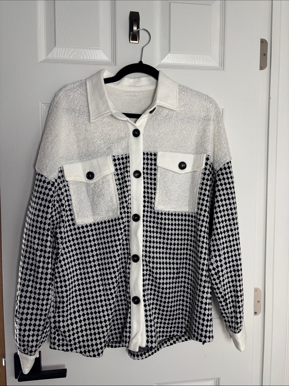Women's Black & White Patterned Oversize Button-Down Shirt